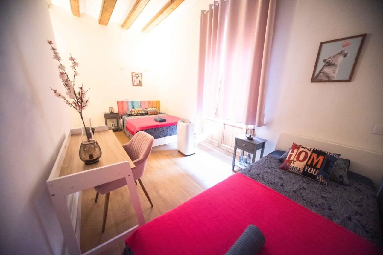 Born Rooms - St Caterina Barcelona Exterior foto
